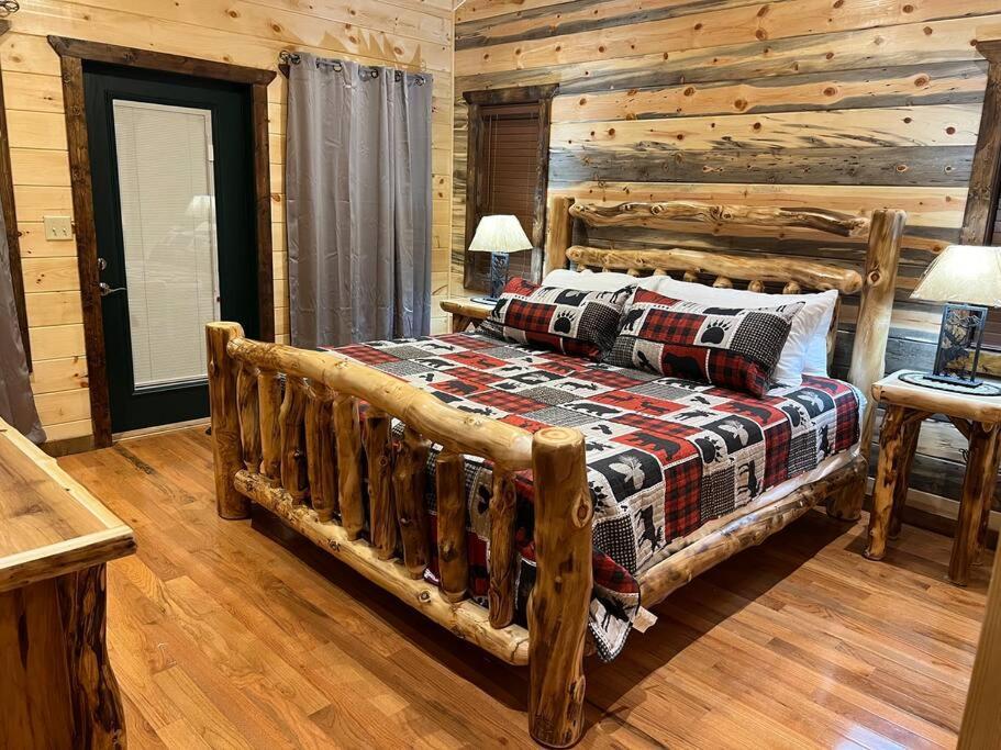 * * 4 Master Bedrooms, Views, Theater, Arcade, Evc Гатлінбург Екстер'єр фото