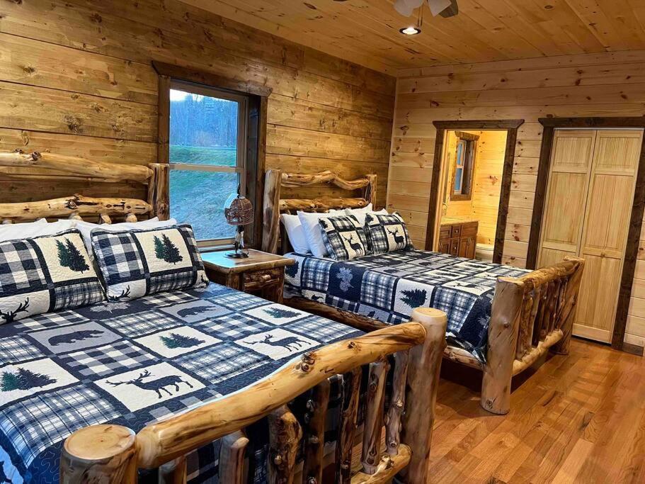 * * 4 Master Bedrooms, Views, Theater, Arcade, Evc Гатлінбург Екстер'єр фото