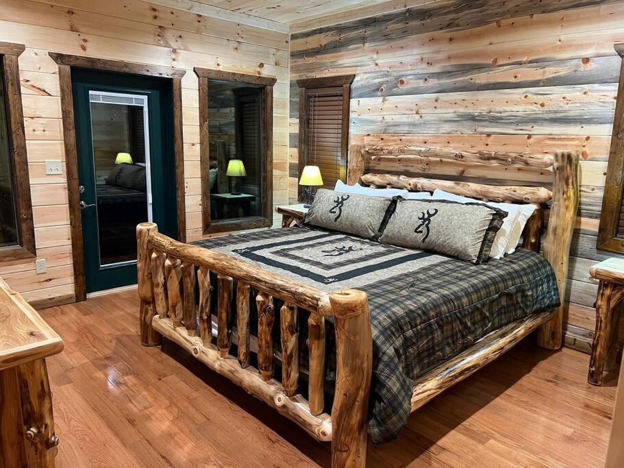 * * 4 Master Bedrooms, Views, Theater, Arcade, Evc Гатлінбург Екстер'єр фото